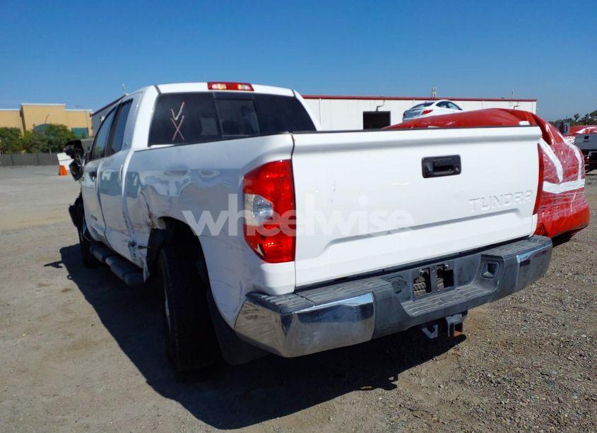 Photo 3 of 2015 Toyota Tundra SR5 5.7L V8 (VIN 5TFRY5F11FX185561)