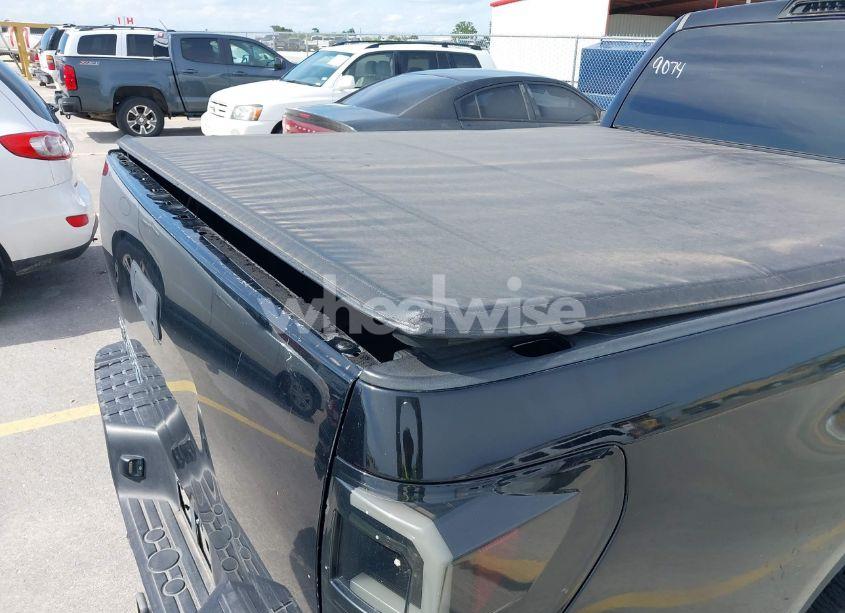 Photo 18 of 2010 Toyota Tundra 2WD TRUCK GRADE 5.7L V8 (A6) (VIN 5TFRY5F12AX089074)