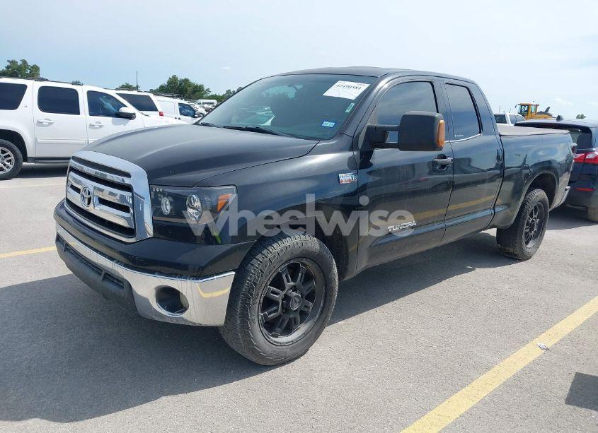 Photo 2 of 2010 Toyota Tundra 2WD TRUCK GRADE 5.7L V8 (A6) (VIN 5TFRY5F12AX089074)