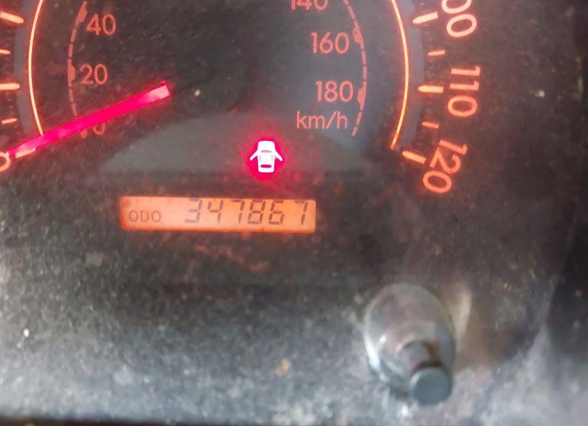 Photo 15 of 2011 Toyota Tundra GRADE 5.7L V8 (VIN 5TFRY5F12BX104593)