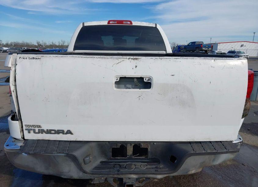 Photo 16 of 2011 Toyota Tundra GRADE 5.7L V8 (VIN 5TFRY5F12BX104593)