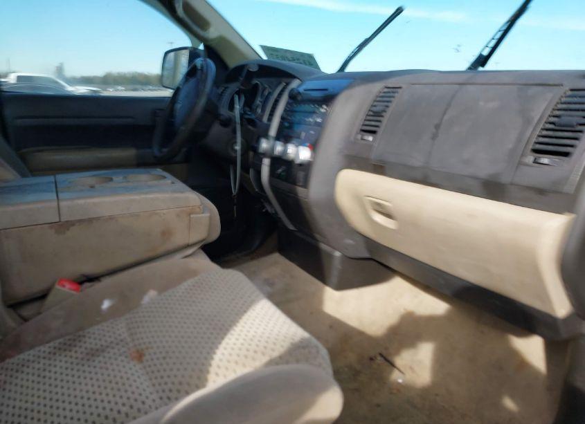 Photo 5 of 2011 Toyota Tundra GRADE 5.7L V8 (VIN 5TFRY5F12BX104593)