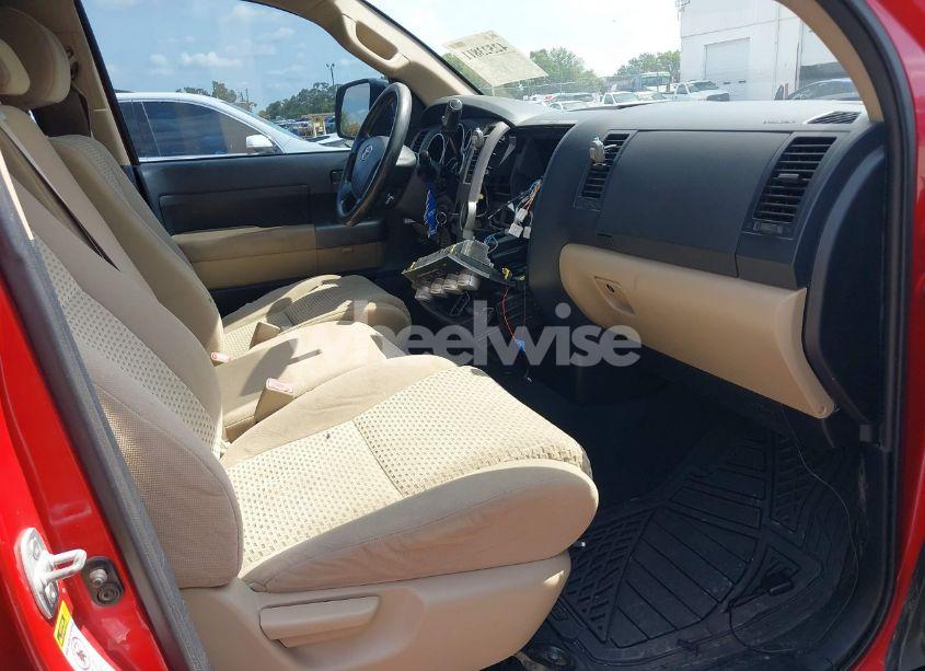 Photo 5 of 2013 Toyota Tundra GRADE 5.7L V8 (VIN 5TFRY5F12DX141811)