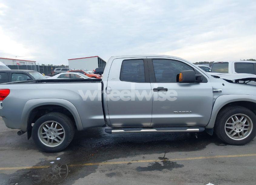 Photo 13 of 2011 Toyota Tundra GRADE 5.7L V8 (VIN 5TFRY5F13BX105493)