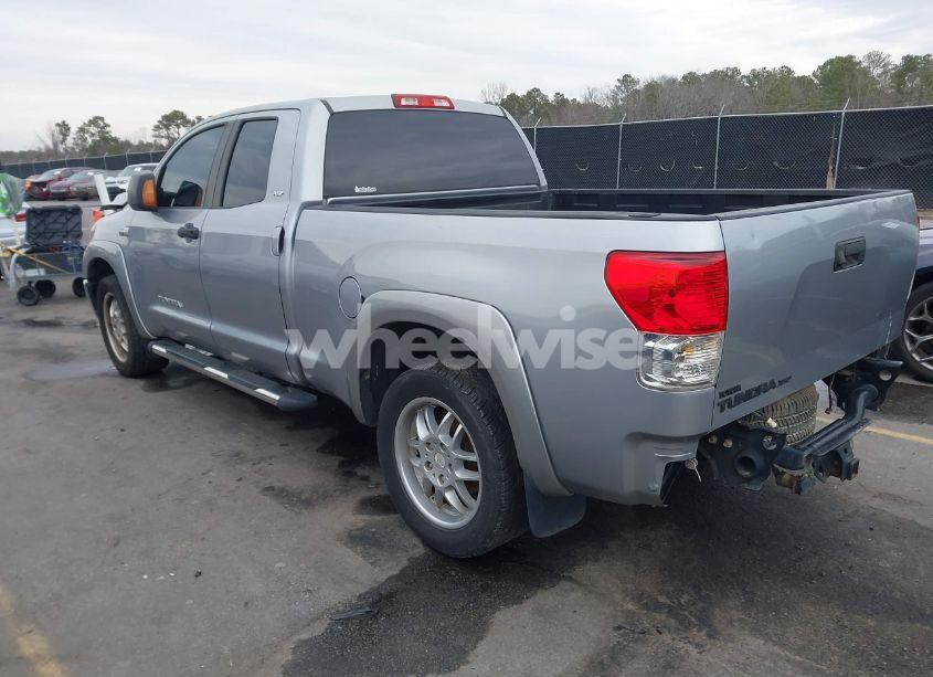 Photo 3 of 2011 Toyota Tundra GRADE 5.7L V8 (VIN 5TFRY5F13BX105493)