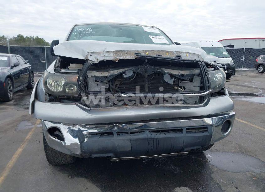 Photo 6 of 2011 Toyota Tundra GRADE 5.7L V8 (VIN 5TFRY5F13BX105493)