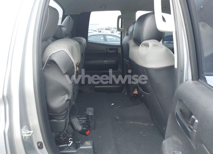 Photo 8 of 2011 Toyota Tundra GRADE 5.7L V8 (VIN 5TFRY5F13BX105493)