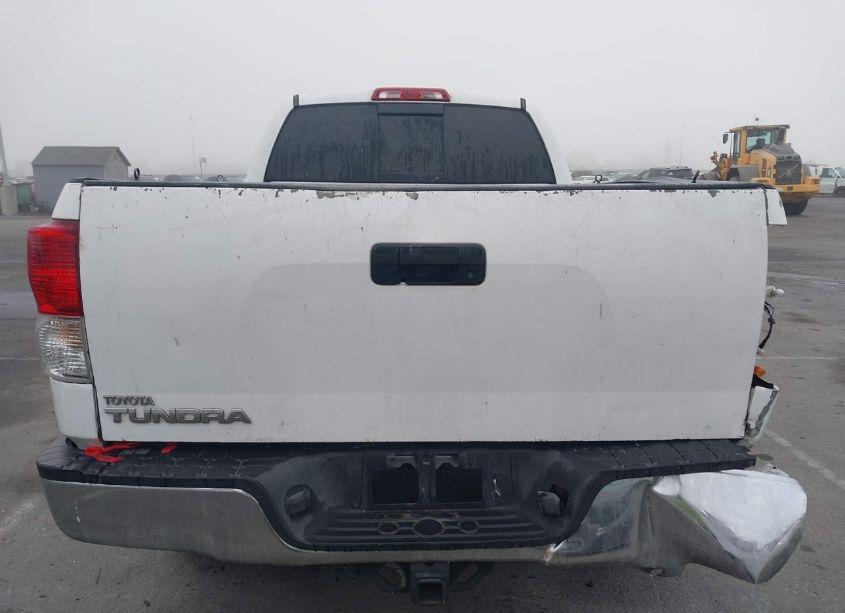 Photo 16 of 2011 Toyota Tundra GRADE 5.7L V8 (VIN 5TFRY5F13BX113884)