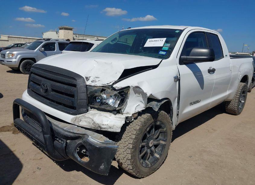 Photo 2 of 2012 Toyota Tundra GRADE 5.7L V8 (VIN 5TFRY5F13CX128435)