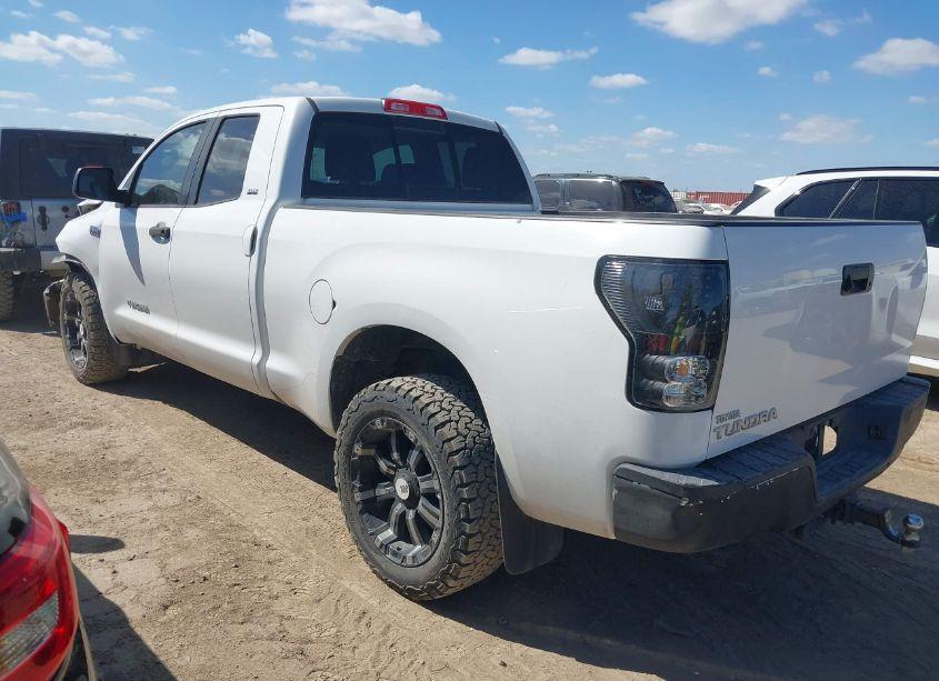Photo 3 of 2012 Toyota Tundra GRADE 5.7L V8 (VIN 5TFRY5F13CX128435)