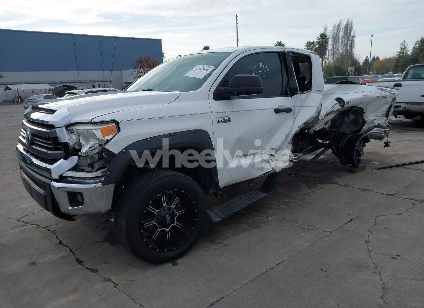 Photo 2 of 2014 Toyota Tundra SR5 5.7L V8 (VIN 5TFRY5F13EX149465)