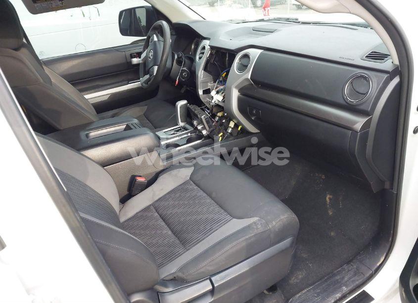 Photo 5 of 2014 Toyota Tundra SR5 5.7L V8 (VIN 5TFRY5F13EX149465)