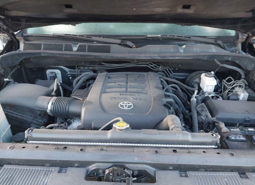 Photo 10 of 2014 Toyota Tundra SR5 5.7L V8 (VIN 5TFRY5F13EX162202)