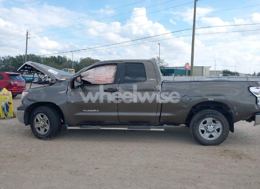 Photo 14 of 2011 Toyota Tundra GRADE 5.7L V8 (VIN 5TFRY5F14BX102571)