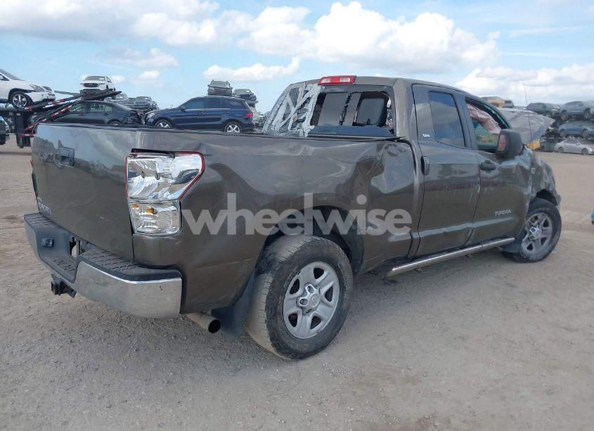 Photo 4 of 2011 Toyota Tundra GRADE 5.7L V8 (VIN 5TFRY5F14BX102571)