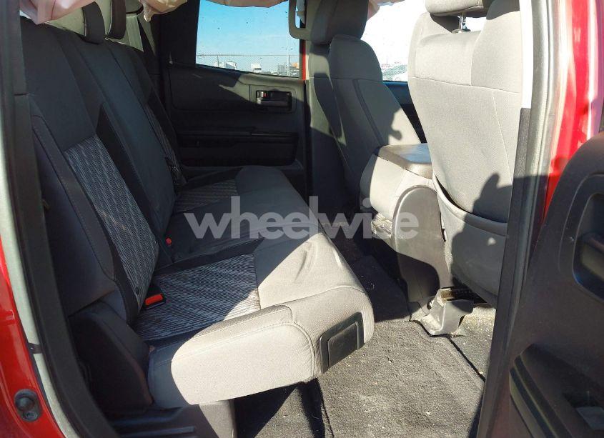 Photo 8 of 2020 Toyota Tundra SR (VIN 5TFRY5F14LX268428)