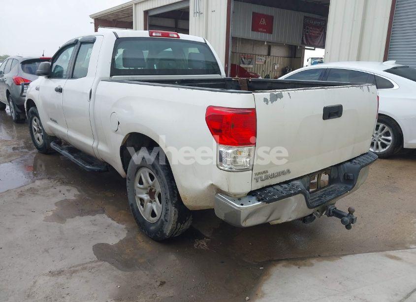 Photo 3 of 2010 Toyota Tundra GRADE 5.7L V8 (VIN 5TFRY5F15AX089893)