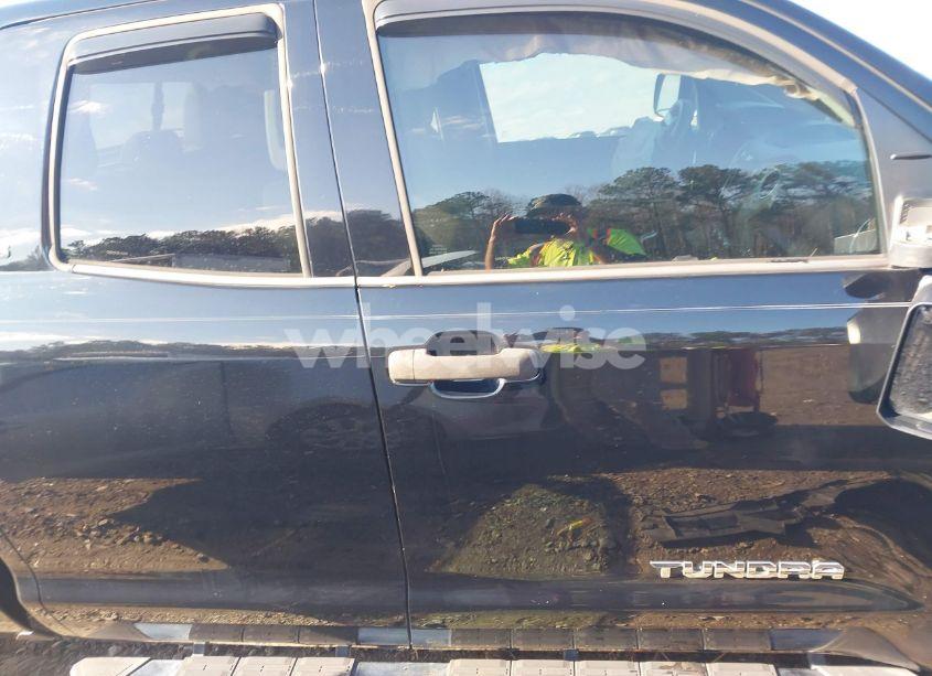 Photo 14 of 2015 Toyota Tundra DOUBLE CAB SR/DOUBLE CAB SR5 (VIN 5TFRY5F15FX181917)