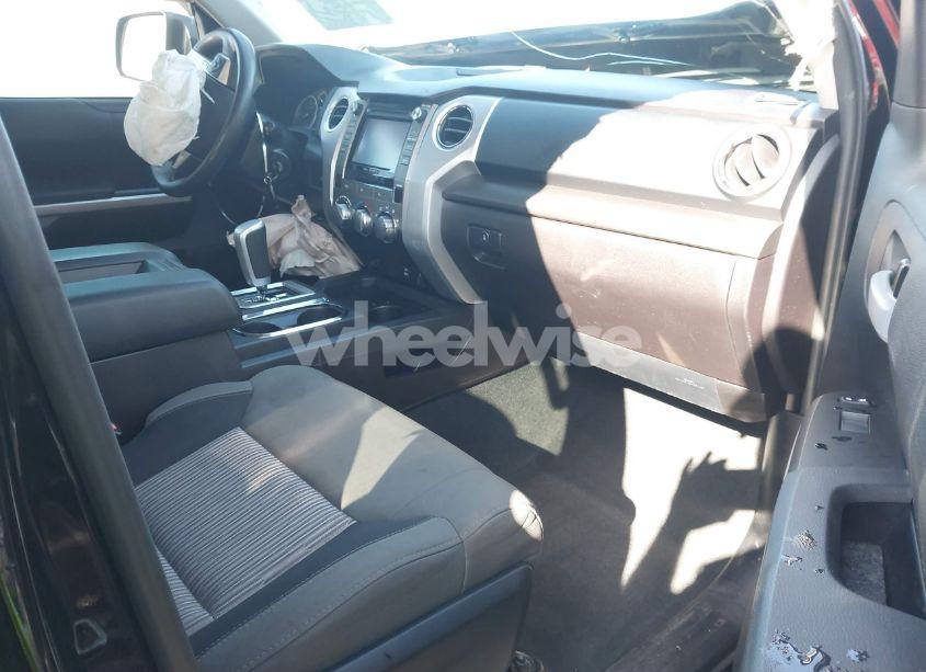 Photo 5 of 2015 Toyota Tundra DOUBLE CAB SR/DOUBLE CAB SR5 (VIN 5TFRY5F15FX181917)