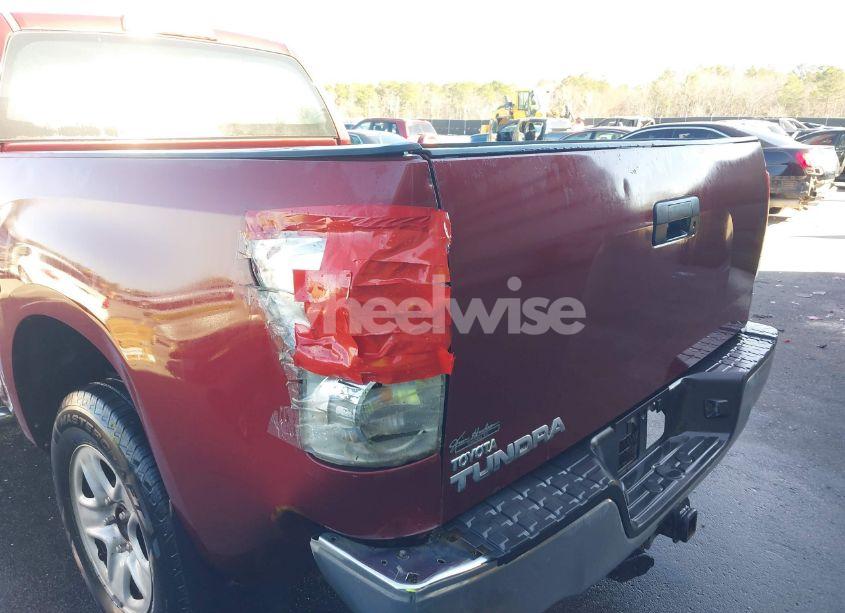 Photo 6 of 2010 Toyota Tundra GRADE 5.7L V8 (VIN 5TFRY5F16AX074271)