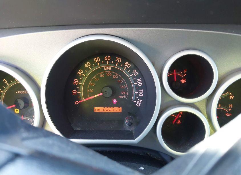 Photo 7 of 2011 Toyota Tundra GRADE 5.7L V8 (VIN 5TFRY5F16BX103303)