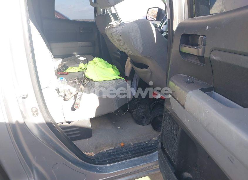 Photo 8 of 2011 Toyota Tundra DOUBLE CAB SR5 (VIN 5TFRY5F16BX107609)