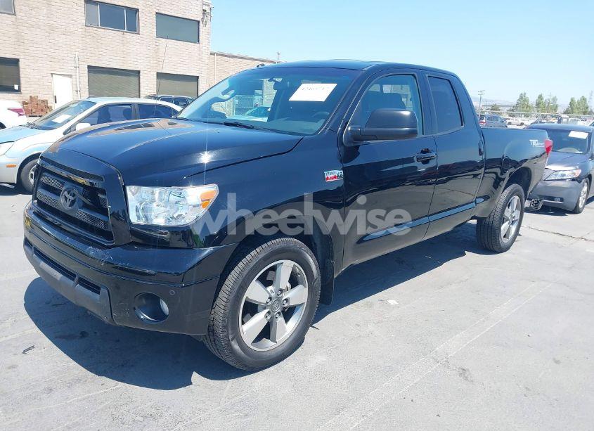Photo 2 of 2012 Toyota Tundra GRADE 5.7L V8 (VIN 5TFRY5F16CX120717)