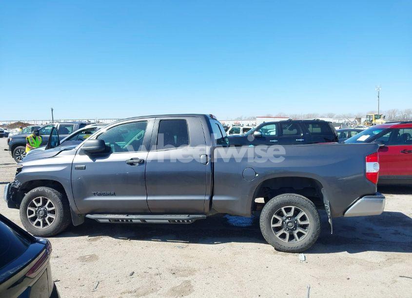 Photo 14 of 2017 Toyota Tundra SR5 5.7L V8 (VIN 5TFRY5F16HX228522)