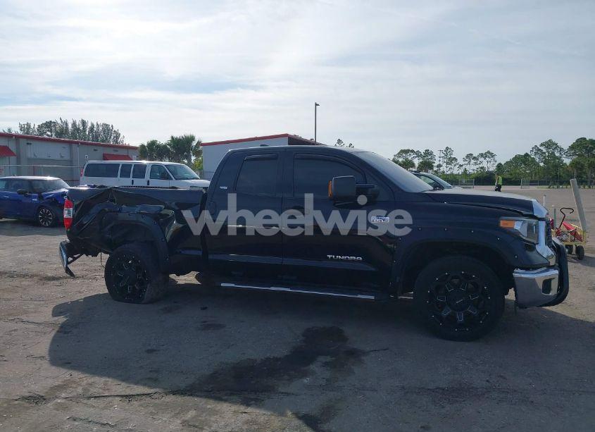 Photo 13 of 2020 Toyota Tundra SR5 (VIN 5TFRY5F16LX266986)