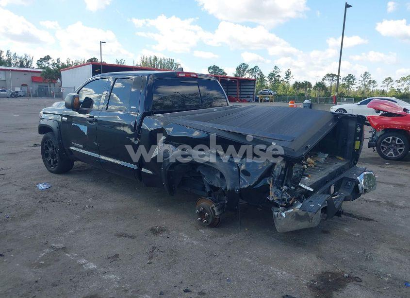 Photo 3 of 2020 Toyota Tundra SR5 (VIN 5TFRY5F16LX266986)