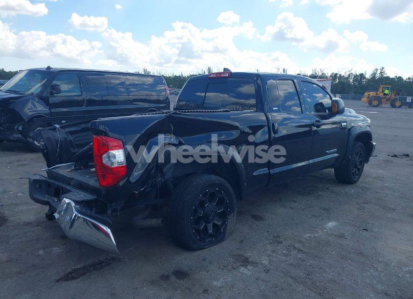 Photo 4 of 2020 Toyota Tundra SR5 (VIN 5TFRY5F16LX266986)