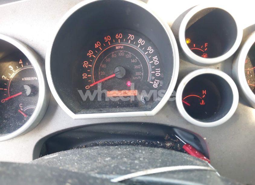 Photo 7 of 2011 Toyota Tundra GRADE 5.7L V8 (VIN 5TFRY5F17BX105318)