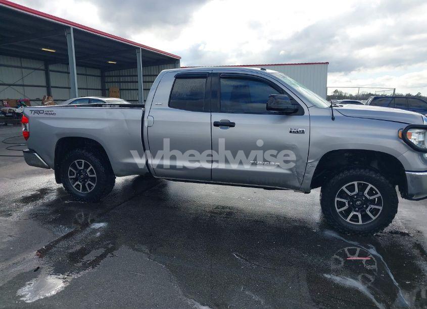 Photo 13 of 2014 Toyota Tundra SR5 5.7L V8 (VIN 5TFRY5F17EX162557)