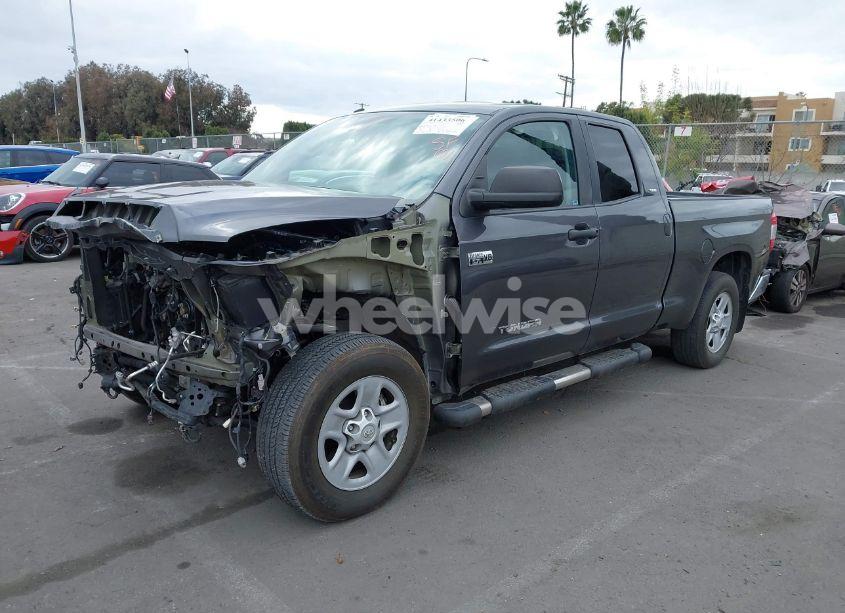 Photo 2 of 2019 Toyota Tundra SR5 5.7L V8 (VIN 5TFRY5F17KX251217)