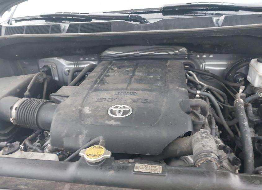 Photo 10 of 2011 Toyota Tundra GRADE 5.7L V8 (VIN 5TFRY5F19BX111931)