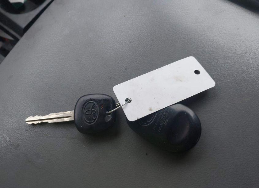 Photo 11 of 2011 Toyota Tundra GRADE 5.7L V8 (VIN 5TFRY5F19BX111931)