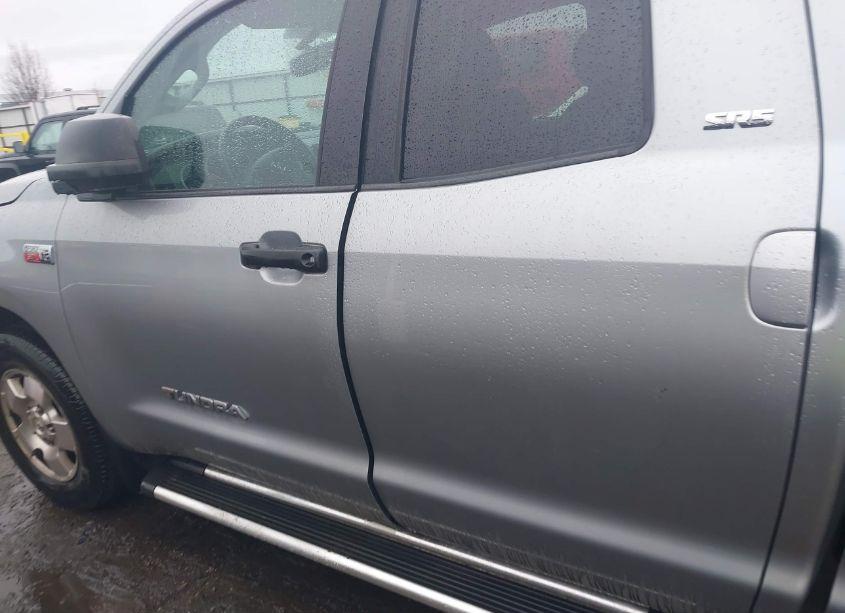 Photo 14 of 2011 Toyota Tundra GRADE 5.7L V8 (VIN 5TFRY5F19BX111931)