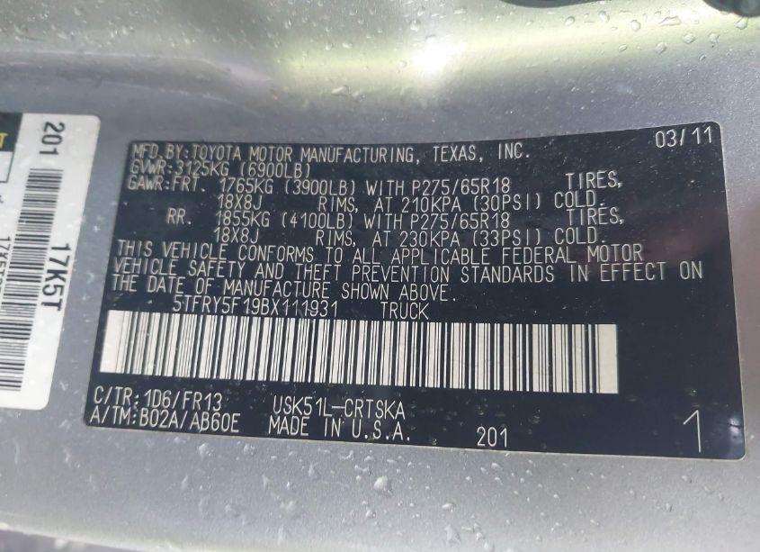 Photo 9 of 2011 Toyota Tundra GRADE 5.7L V8 (VIN 5TFRY5F19BX111931)