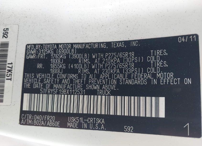 Photo 9 of 2011 Toyota Tundra GRADE 5.7L V8 (VIN 5TFRY5F19BX112531)