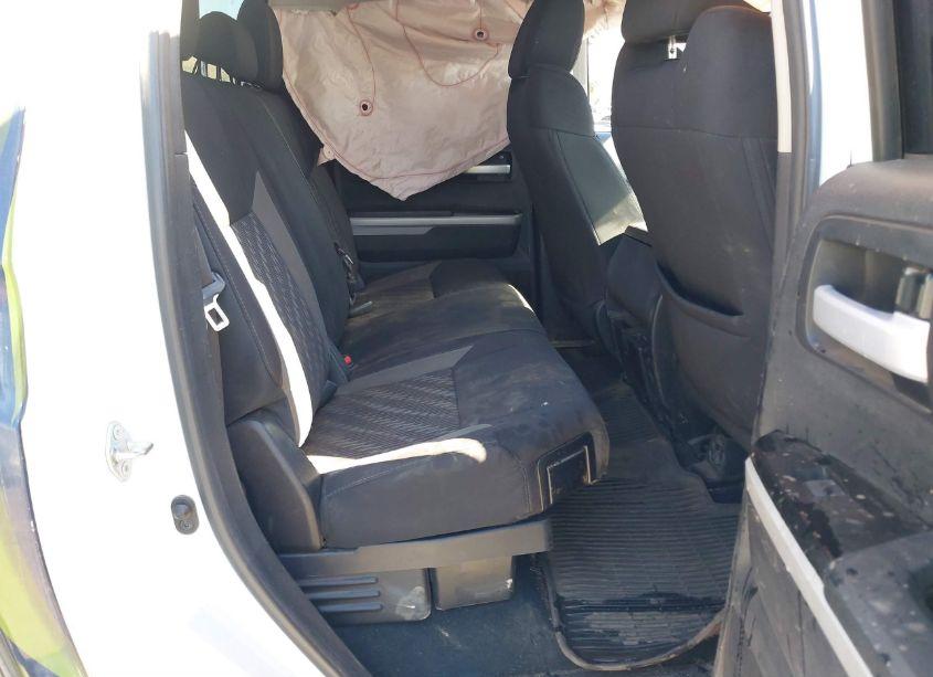 Photo 8 of 2020 Toyota Tundra SR5 (VIN 5TFRY5F19LX267713)