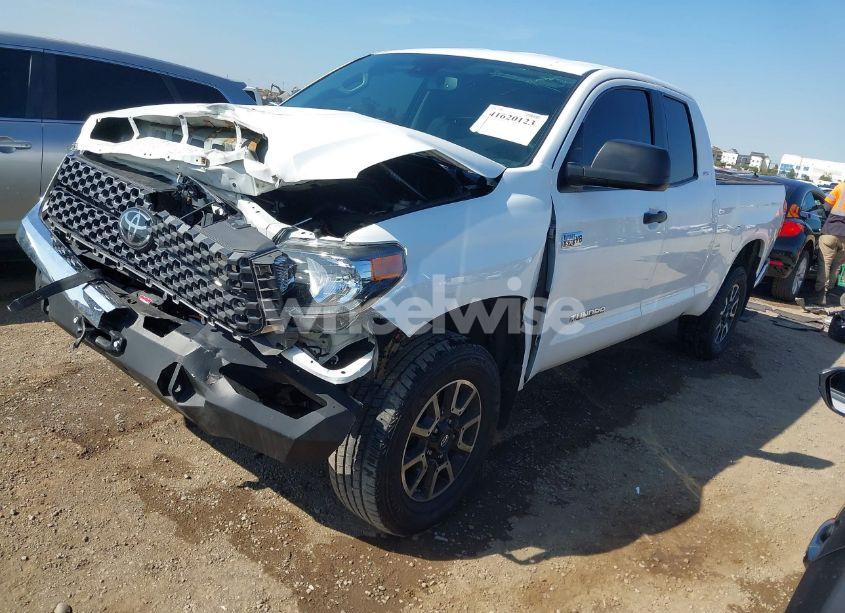 Photo 2 of 2021 Toyota Tundra SR5 (VIN 5TFRY5F19MX293763)