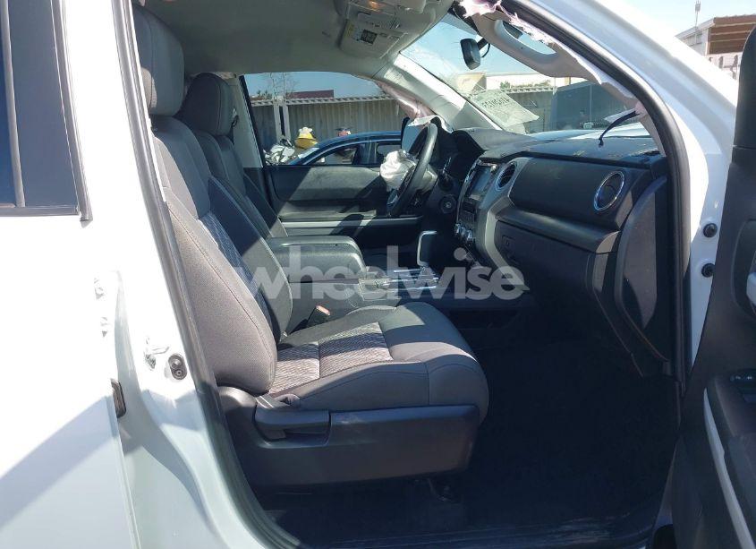 Photo 5 of 2021 Toyota Tundra SR5 (VIN 5TFRY5F19MX293763)