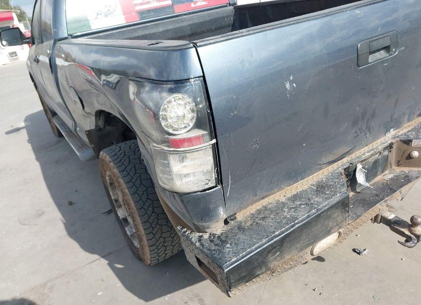 Photo 17 of 2010 Toyota Tundra GRADE 5.7L V8 (VIN 5TFRY5F1XAX074354)
