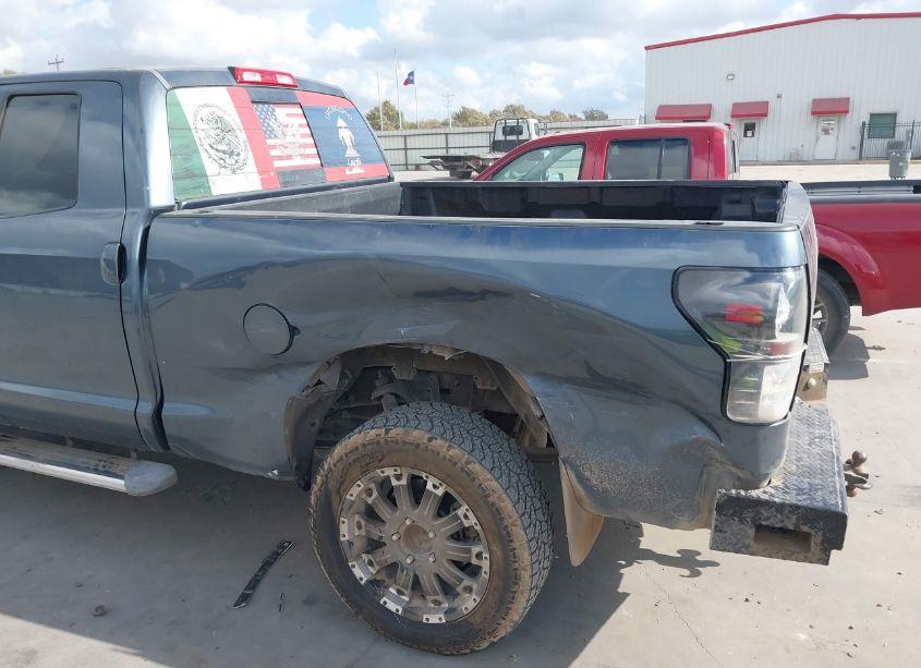 Photo 6 of 2010 Toyota Tundra GRADE 5.7L V8 (VIN 5TFRY5F1XAX074354)