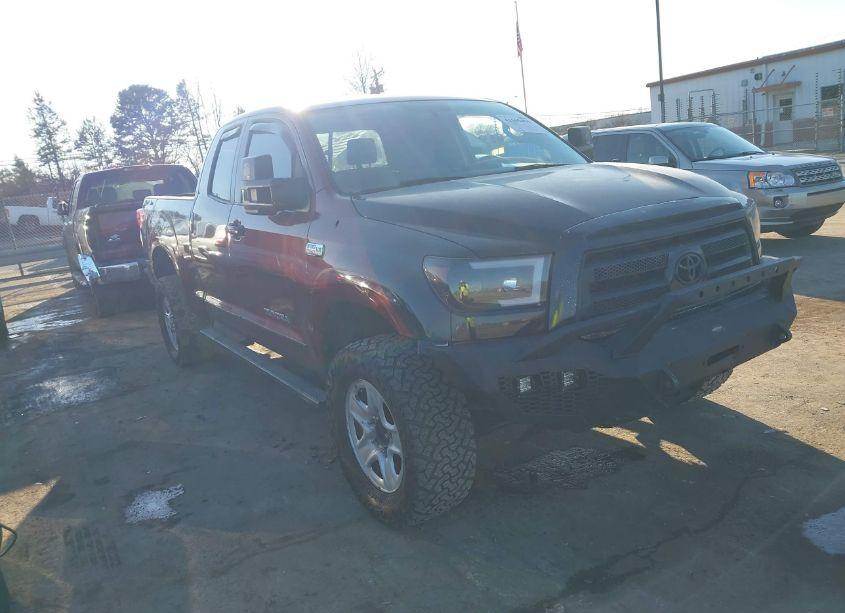2010 Toyota Tundra GRADE 5.7L V8 (VIN 5TFRY5F1XAX085581) main photo