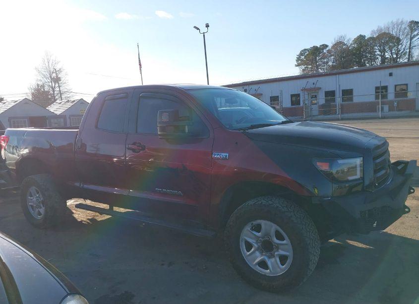 Photo 13 of 2010 Toyota Tundra GRADE 5.7L V8 (VIN 5TFRY5F1XAX085581)