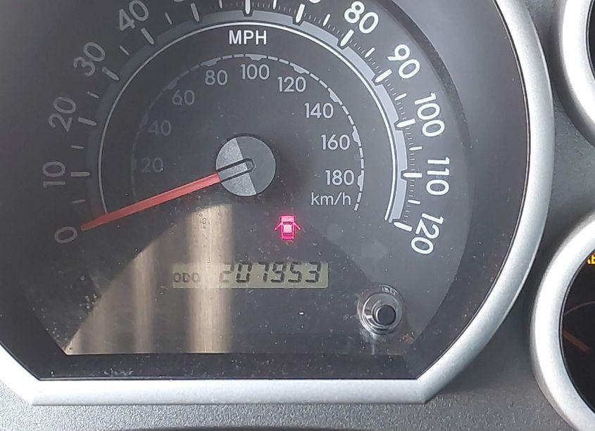 Photo 15 of 2010 Toyota Tundra GRADE 5.7L V8 (VIN 5TFRY5F1XAX085581)