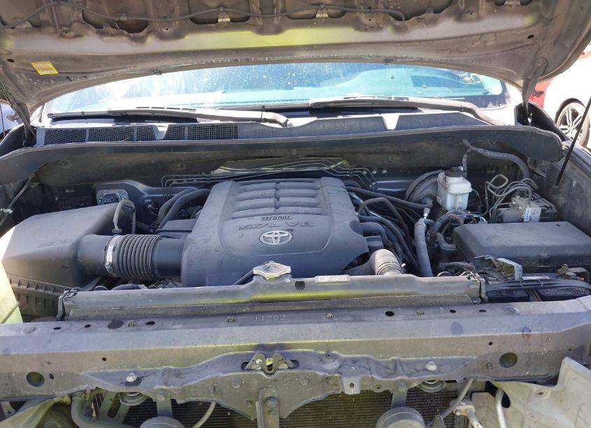 Photo 10 of 2012 Toyota Tundra GRADE 5.7L V8 (VIN 5TFRY5F1XCX131560)