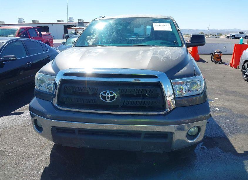 Photo 12 of 2012 Toyota Tundra GRADE 5.7L V8 (VIN 5TFRY5F1XCX131560)
