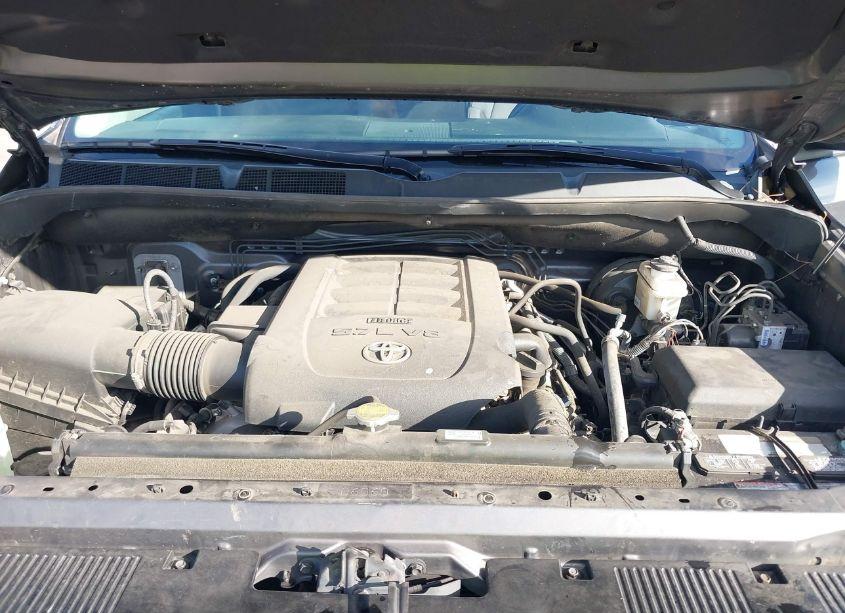 Photo 10 of 2016 Toyota Tundra SR5 5.7L V8 (VIN 5TFRY5F1XGX210877)